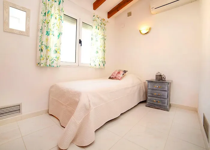 Nina Rose By Interhome Villa Calp